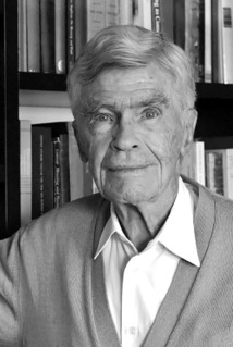 «La pseudociencia es siempre peligrosa porque contamina la cultura y, cuando concierne a la salud, la economía o la política, pone en riesgo la vida, la libertad o la paz»