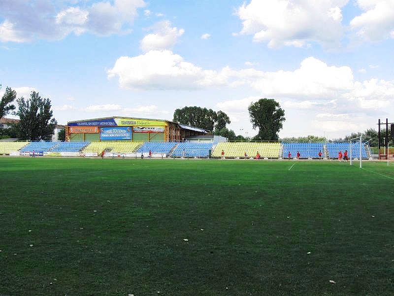 Stadionul 1 mai (Slobozia) - panoramio