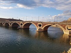 Le Pont-Neuf vu du quai de Tounis