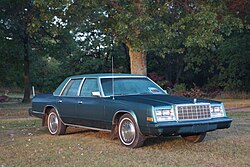 Chrysler Newport (1979)