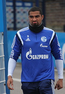 Boateng Schalke 2015.jpg