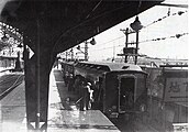 阪和天王寺駅プラットホームに停車する南紀直通列車（1938年頃）