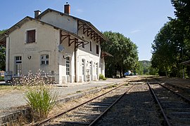 Une gaura échappée dans la gare de Cajac dans le Lot.