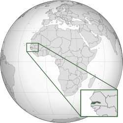 Gambian sijainti Afrikassa tummanvihreällä