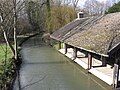 Le lavoir sur l'Orvanne.