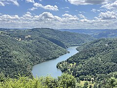 Vue sur les gorges de la Loire depuis le sommet de la Tour