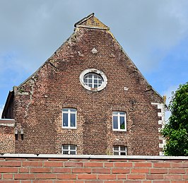 Het ingebouwde kerkgebouw