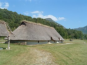 Bronze Age house reconstruction, Landa, Norway