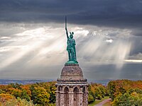 100. Platz: T meltzer mit Hermannsdenkmal in Detmold im Kreis Lippe