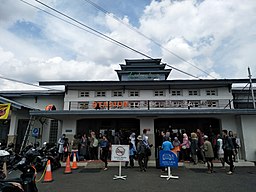 Järnvägsstationen i Tasikmalaya.