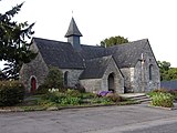 Côté sud et pignon ouest de l'église.