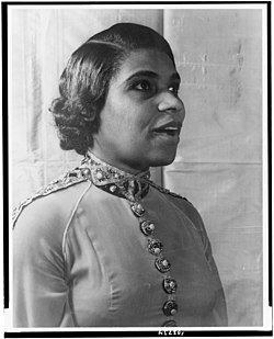 Marian Anderson laulamassa 14. tammikuuta 1940