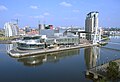 Kvartalo Salford Quays, kun arta centro Lowry