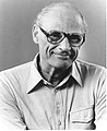 Ŝia tria edzo, nome Arthur Miller.