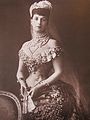 Queen Alexandra in choker