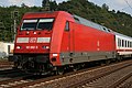 Een Elektrolokomotive fon'e DB-Bauriege 101 in't Jier 2007 lukt n Intercity-Toach (IC)