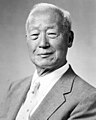 Q171684 Syngman Rhee op 15 augustus 1948 geboren op 26 maart 1875 overleden op 19 juli 1965