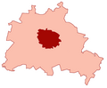 Das Berliner Stadtgebiet vor (dunkelrot) und nach 1920 (die rosa Fläche stellt das heutige Berliner Stadtgebiet dar, das annähernd dem Gebiet nach dem Groß-Berlin-Gesetz entspricht)