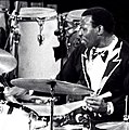 Elvin Jones in 1976 (Foto: Tom Marcello) overleden op 18 mei 2004