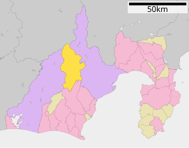 Lokasi Kawanehon di Prefektur Shizuoka