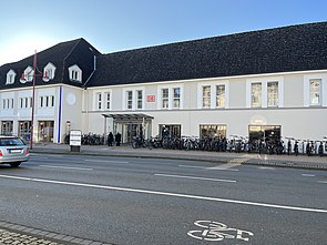 Empfangsgebäude 2023