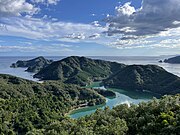 鵜倉園地、たちばな展望台より眺めるハートの入り江（恋人の聖地、三重県南伊勢町）