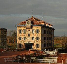 Moinho Saulnier, na Fábrica dël Chocolates Menier.