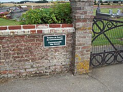 Entrée du cimetière.