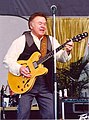 Q721819 Roy Clark in maart 2002 geboren op 15 april 1933 overleden op 15 november 2018