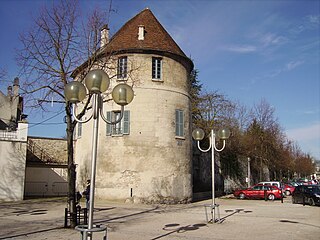 Tour des Arbalétriers.