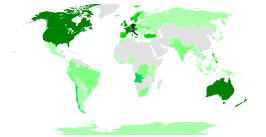 alt=Maximum aantal deelnemers per land: ■ < 1000 ■ 1000–10.000 ■ 10.000–100.000 ■ 100.000–1.000.000 ■ > 1.000.000