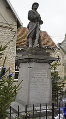 Le monument aux morts.