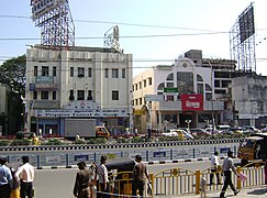 Anna Salai shops