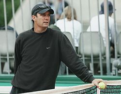 Paul Annacone v dubnu 2012