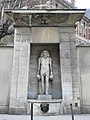 Fontana di Fellah a Parigi. Costruita nel 1806, la statua rappresenta Antinoo