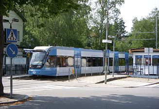 Tolvans spårvagnslinje vid Nockeby torg.