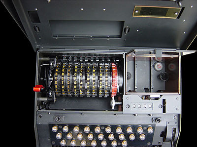 NEMA uses 10 wheels, of which one is a reflector, four are normal rotors, and the remaining five are "Drive wheels", which control the stepping of the rotors and the reflector.