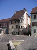 Maison à tourelle