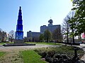 Theodor Heuss Platz i Westend, Berlin. I bakgrunnen redaksjonslokale til Rundfunk Berlin-Brandenburg (rbb).