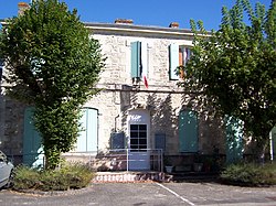 Skyline of Montpouillan