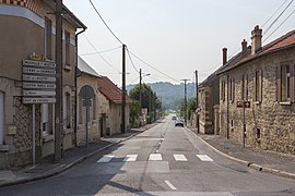 L'ex-RN 367 à Chamouille.