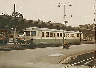 X 2800 en livrée verte.