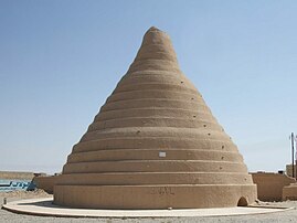 Yakhchal na província de Yazd, Irã.