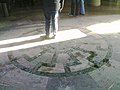 Detalhe do mosaico Wewelsburg do qual o símbolo é derivado.