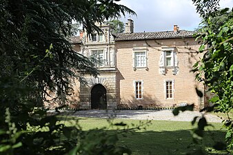 Le château de Saint-Jory.