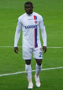 Akpala in 2013 bij Karabükspor