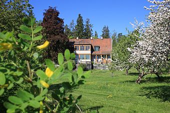 Exempel på större hus i Marielund: Villa Haga