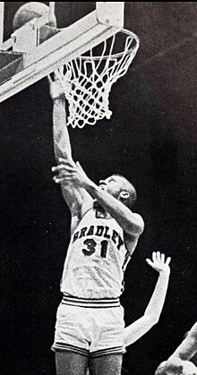 Photo of Chet Walker of Bradley University attempting a layup.