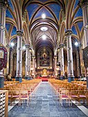 Het interieur van de kerk