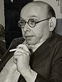 Hanns Eisler geboren op 6 juli 1898